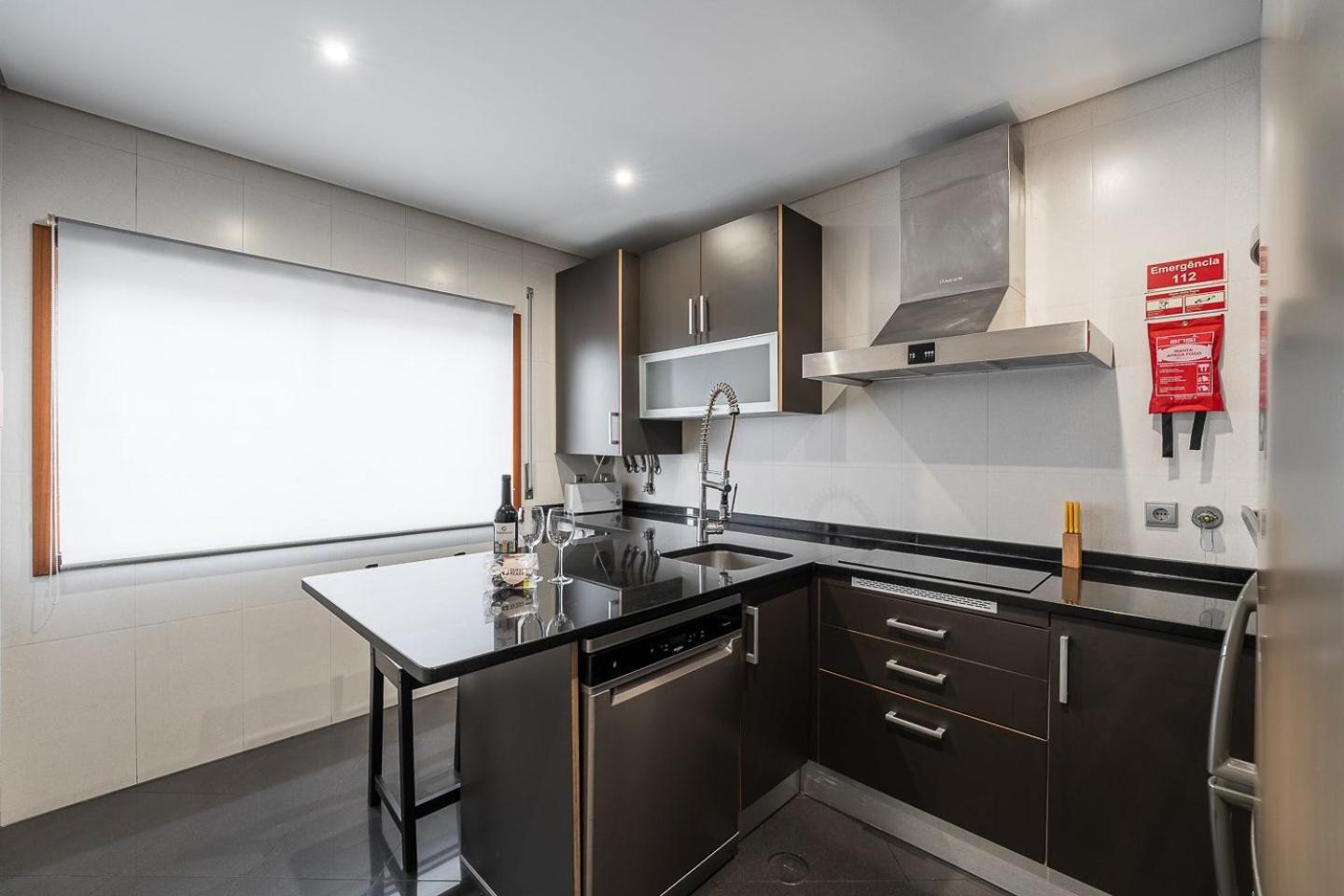 Guestready - A Modern Stay In Aveiro Bagian luar foto