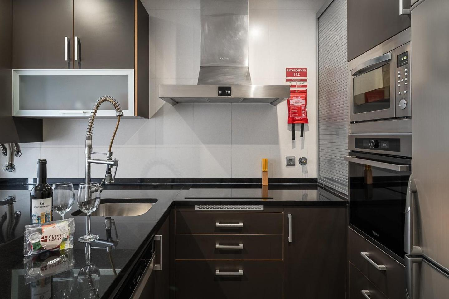 Guestready - A Modern Stay In Aveiro Bagian luar foto